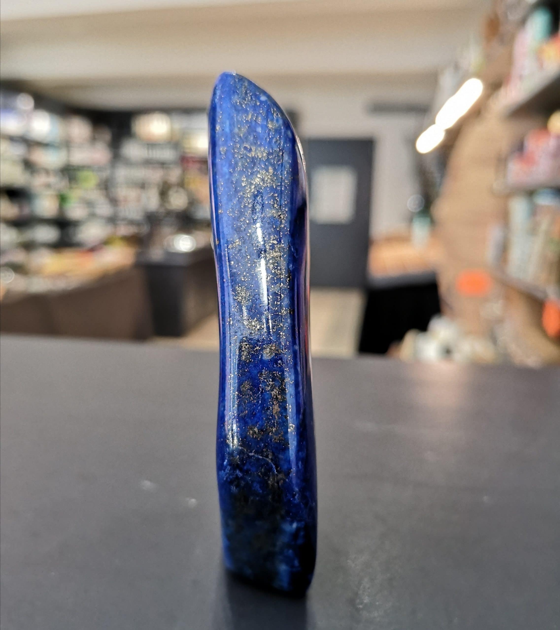 Lapis Lazuli - Forme libre 180gr ref 4242 – Image 3