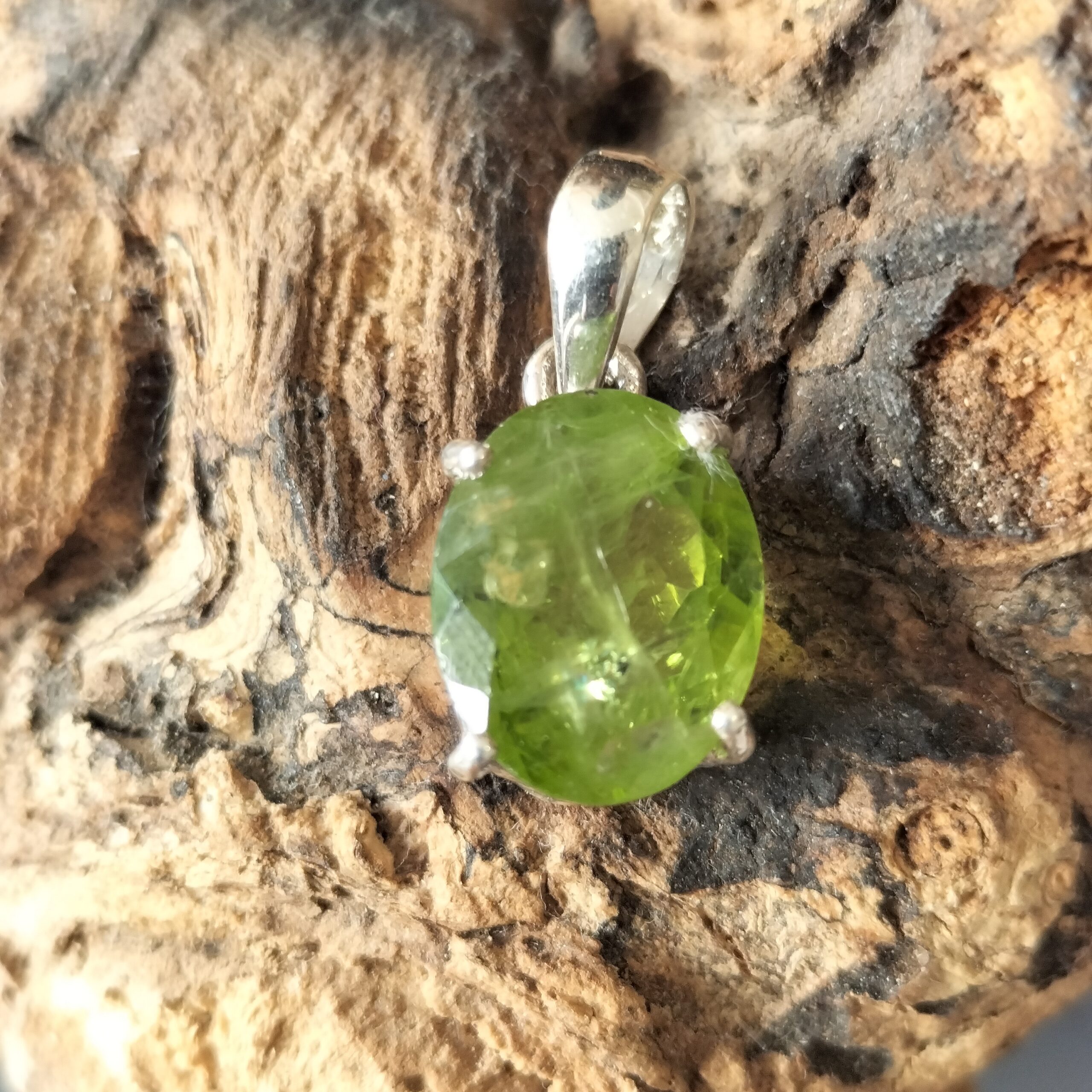 Pendentif Péridot 2 ou Olivine