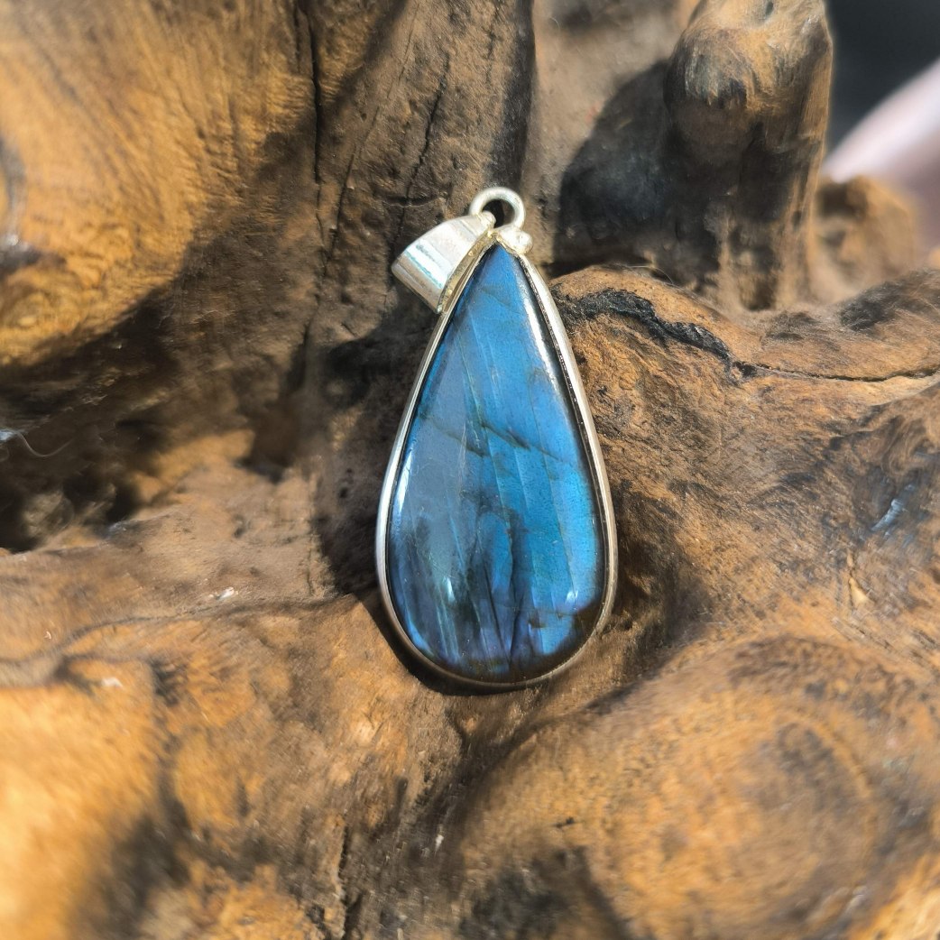 Pendentif Labradorite Monture ACIER réf 4228b